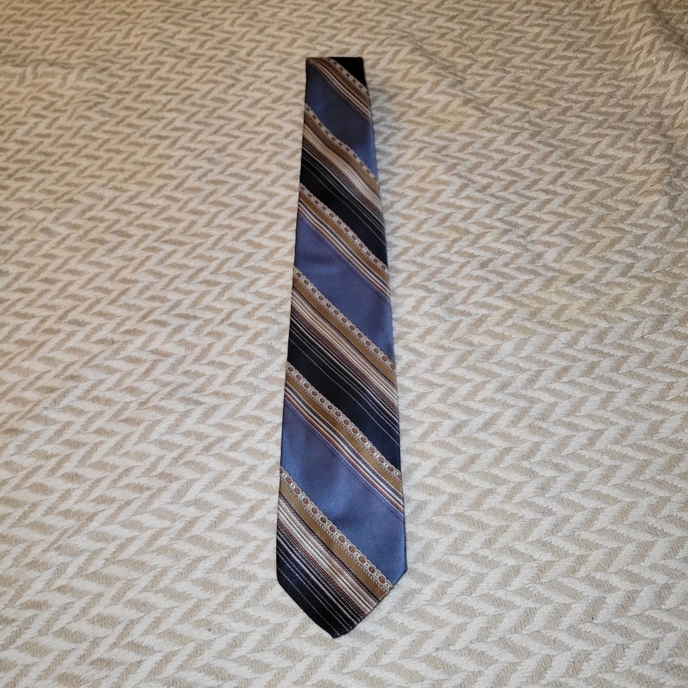 Vintage Givenchy Gentleman Paris Necktie